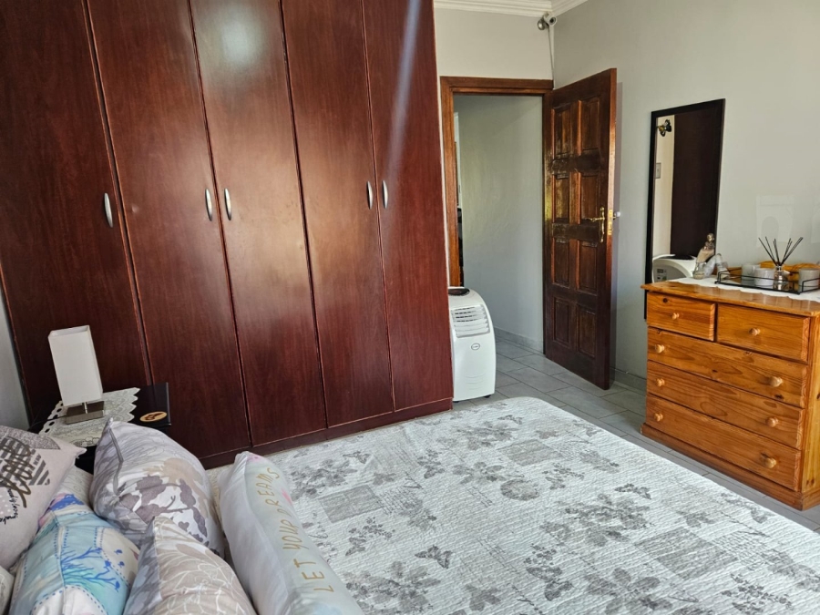 3 Bedroom Property for Sale in Hillcrest Northern Cape